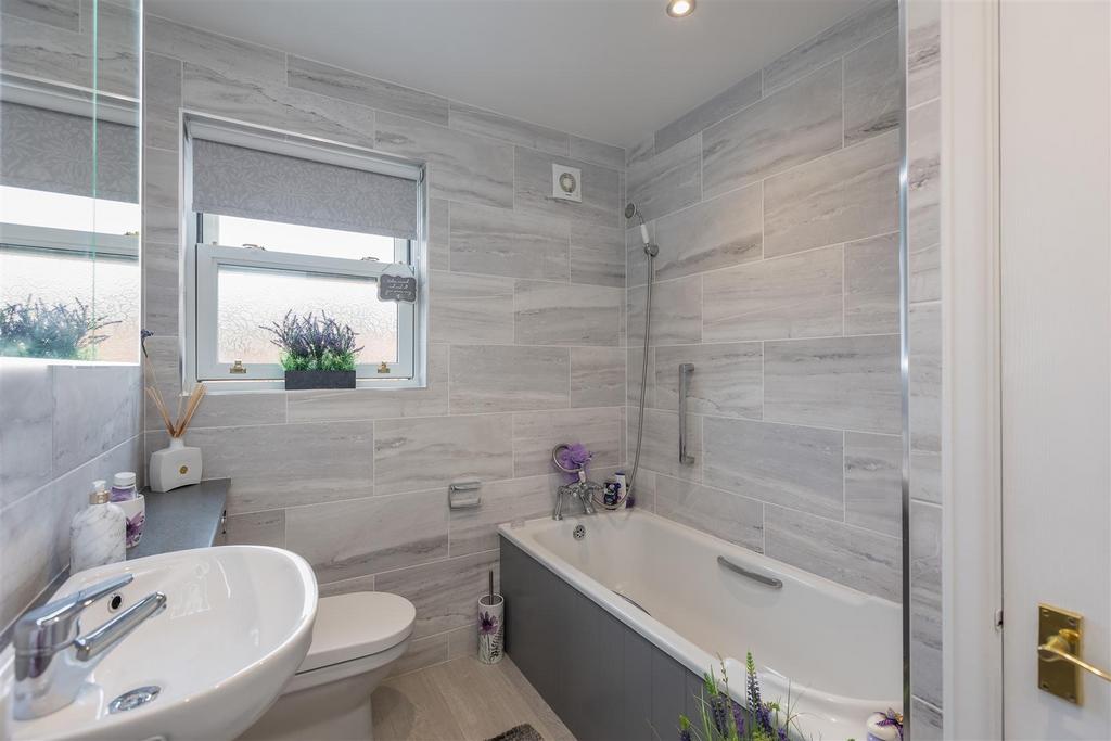High Grange House Bathroom.jpg