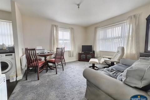 2 bedroom apartment for sale, Coopers Meadow, Coventry CV7