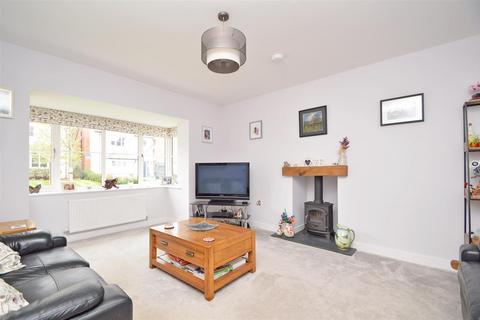 4 bedroom detached house for sale, Drapers Rise, Shrewsbury