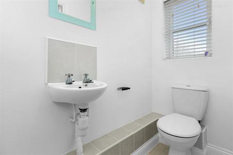 3 bedroom semi-detached house for sale, Maple Fields, Seaford