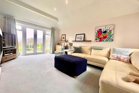 Greenwoods Esplanade Road, Portishead, Bristol, BS20 7HB