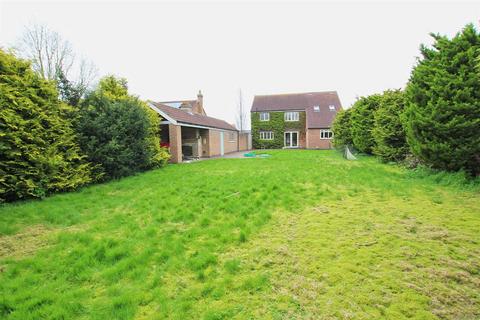 4 bedroom detached house for sale, Rise Lane, Catwick