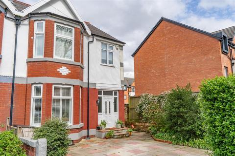 15 Hazel Avenue, Manchester, M16 8DY