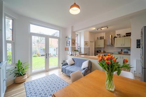 15 Hazel Avenue, Manchester, M16 8DY