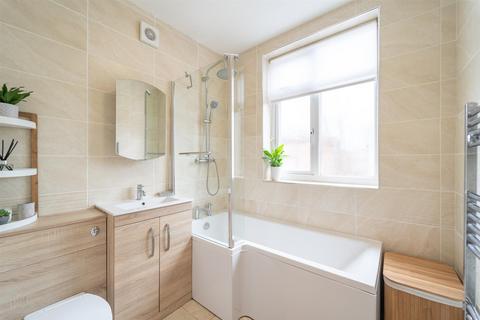 15 Hazel Avenue, Manchester, M16 8DY