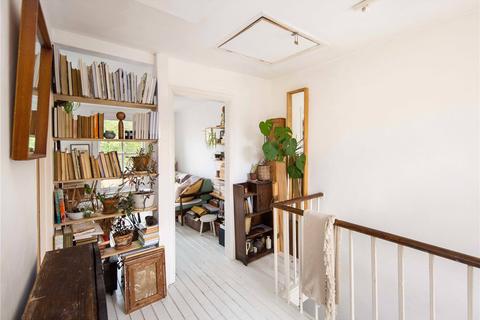 257c Glyn Road, London, E5 0JP