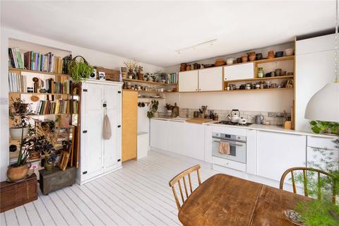 257c Glyn Road, London, E5 0JP