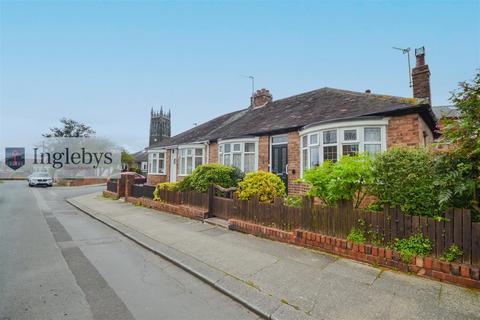 2 bedroom semi-detached bungalow for sale, Princes Road, Saltburn-By-The-Sea