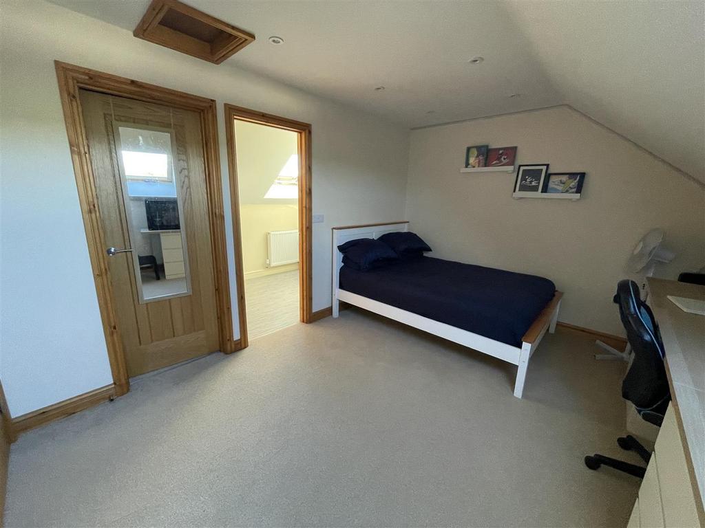 Bedroom 4 with en-suite