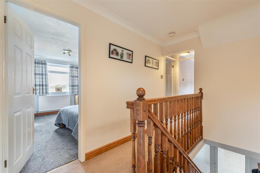 8591661-interior04.jpg