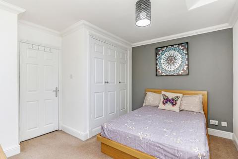 2 bedroom semi-detached house for sale, Somerset Road, Northfields, W13