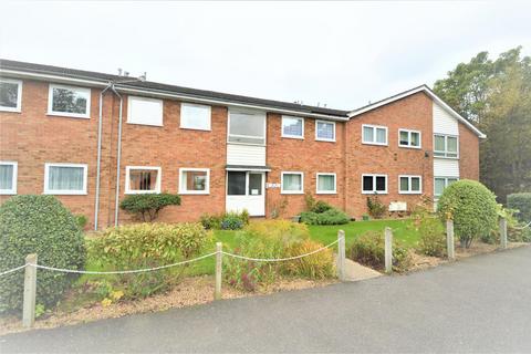 2 bedroom ground floor flat for sale, Derby Road, South Woodford