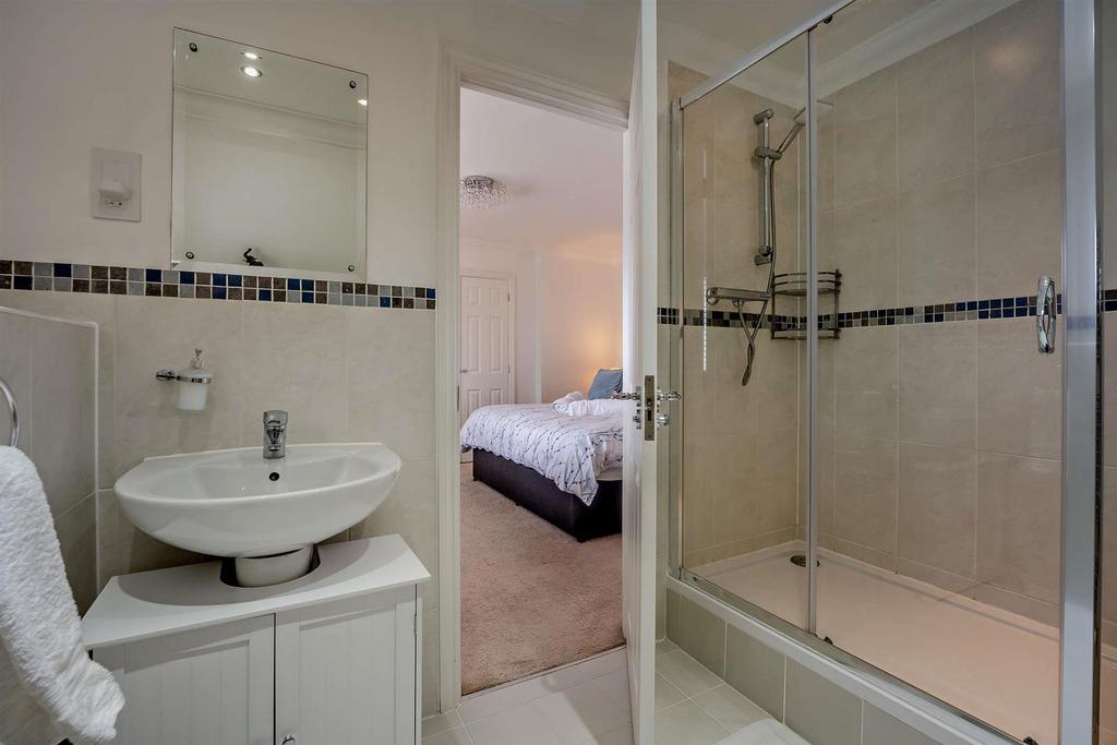 8589296-interior24-800.jpg