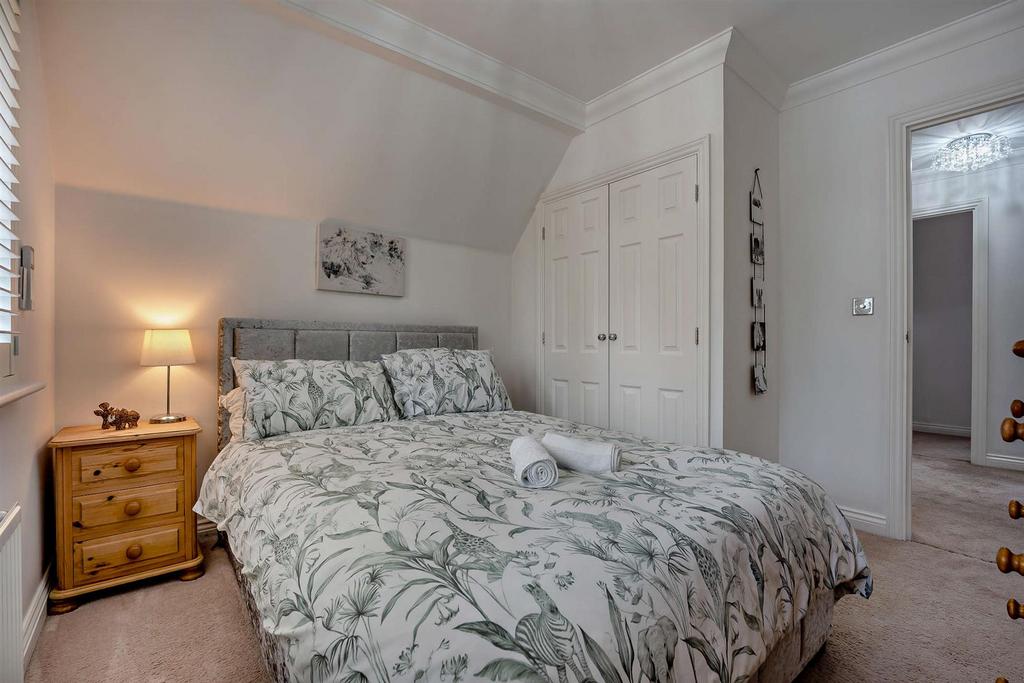 8589296-interior21-800.jpg
