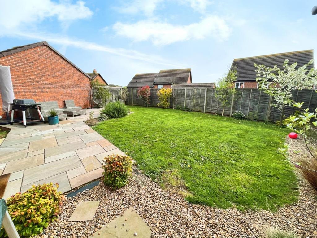 61d274e0-GARDEN2.jpg