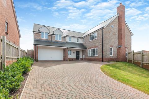 5 bedroom detached house for sale - Squires Meadow, Ross-On-Wye HR9