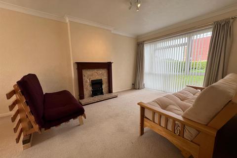 3 bedroom detached house to rent, Upper Eastern Green Lane, Eastern Green, Coventry, CV5 7DJ