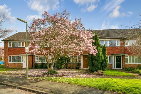 4 bedroom house for sale, Kelvinbrook, West Molesey