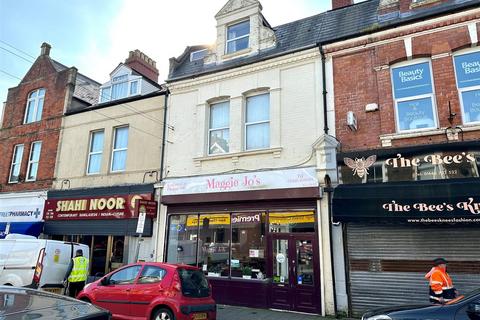 Property for sale, High Street, Barry