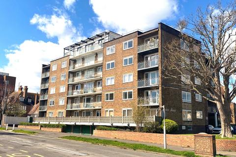 2 bedroom flat for sale, Sutherland Avenue, Bexhill-on-Sea, TN39