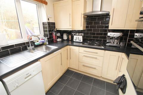 2 bedroom end of terrace house to rent, Denchworth Court, Emerson Valley, Milton Keynes