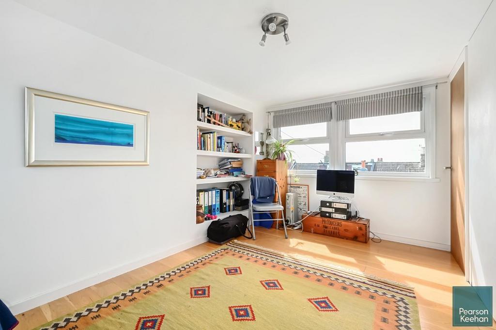 20 Mortimer rd bn3 (13).jpg