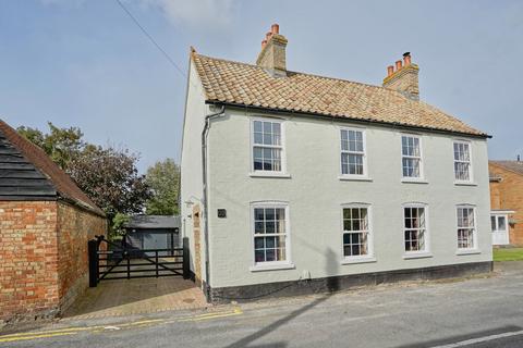 4 bedroom detached house for sale, Bell Lane, Fenstanton, Huntingdon, PE28