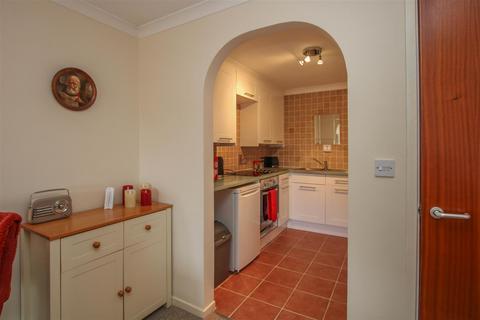 2 bedroom retirement property for sale, Kings Road, Brentwood