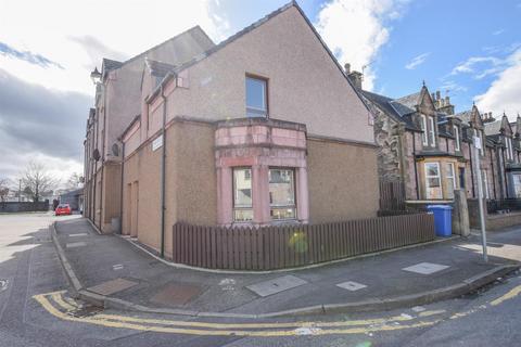 2 Friars Shott, Inverness, IV3 8LF