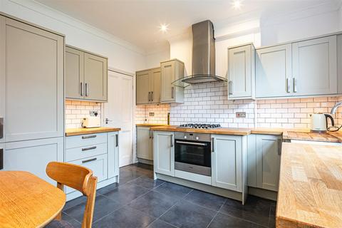 3 bedroom terraced house for sale, Fulmer Road, Hunters Bar S11