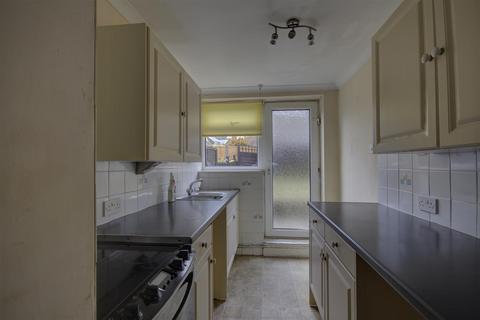 82 Priory Road, Tonbridge, TN9 2BP