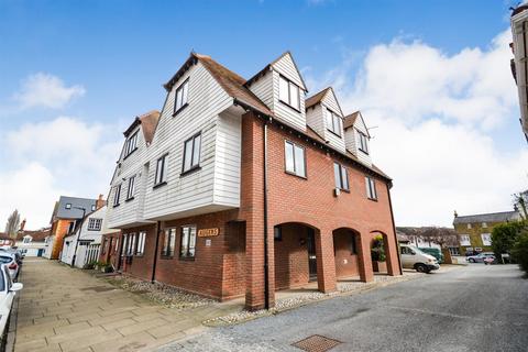 1 bedroom apartment for sale, High Street, Burnham-on-Crouch