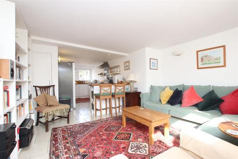 3 bedroom house to rent, Lambridge Mews, Bath BA1