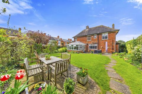 4 bedroom detached house for sale, Harcourt Street, Raunds NN9