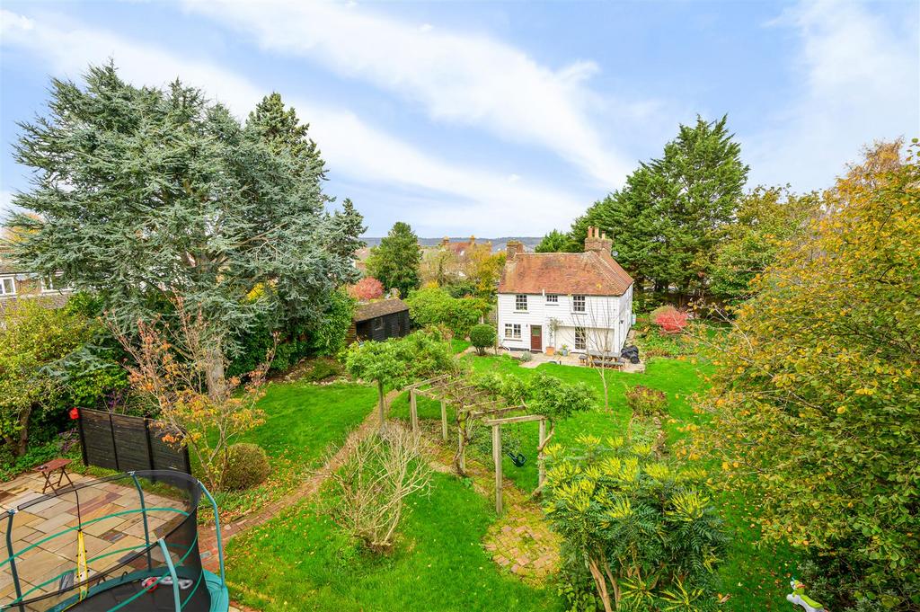 Norman Road, West Malling 3 bed detached house for sale £900,000
