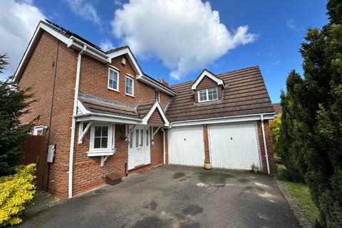 5 bedroom detached house for sale, Dixon Road, Northampton NN2