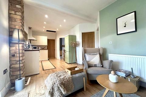 2 bedroom bungalow for sale, Loughborough Road, Whitwick, Coalville, LE67