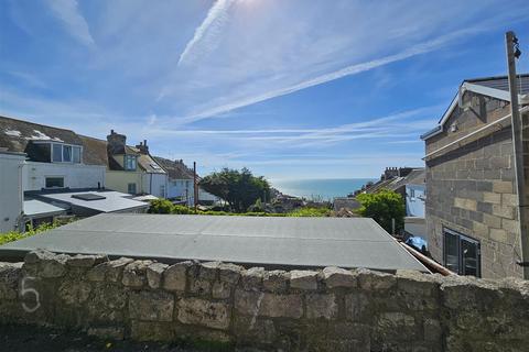 2 bedroom flat for sale, Fortuneswell, Portland