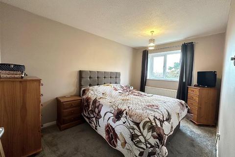 35 Bank View, Northampton, NN4 0RS