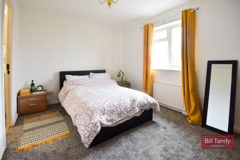 59 Burton Old Road, Streethay, Lichfield, WS13 8LJ
