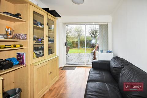 59 Burton Old Road, Streethay, Lichfield, WS13 8LJ