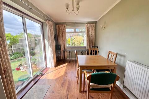 2 Canons Walk, Northampton, NN2 8HR