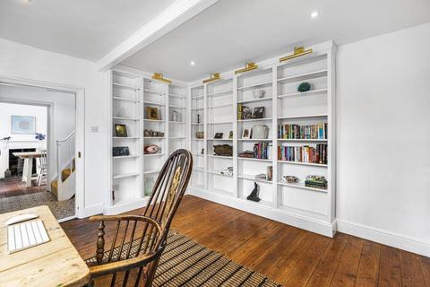 3 Barton Square, Ely, CB7 4DF