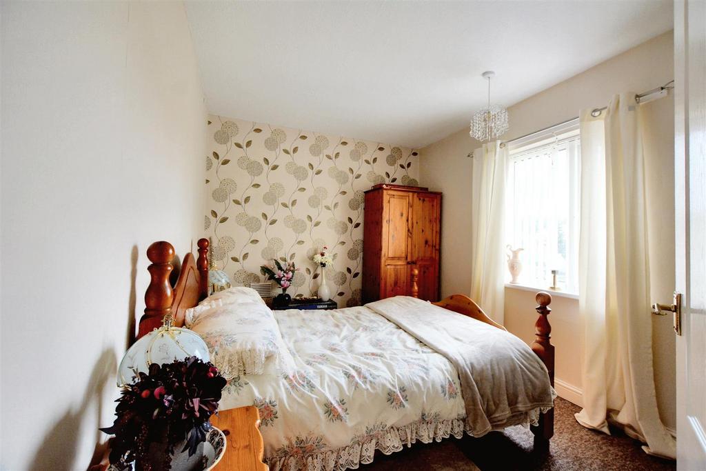 Bedroom 2.jpeg