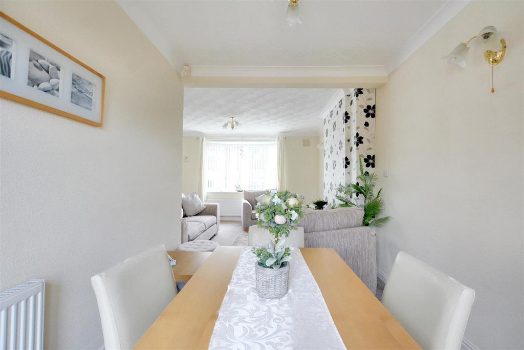 Dining Room 2.jpeg