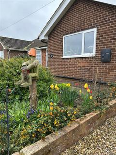 2 bedroom semi-detached bungalow for sale, 45 Station Road, Middleton On The Wolds, Driffield, YO25 9UQ