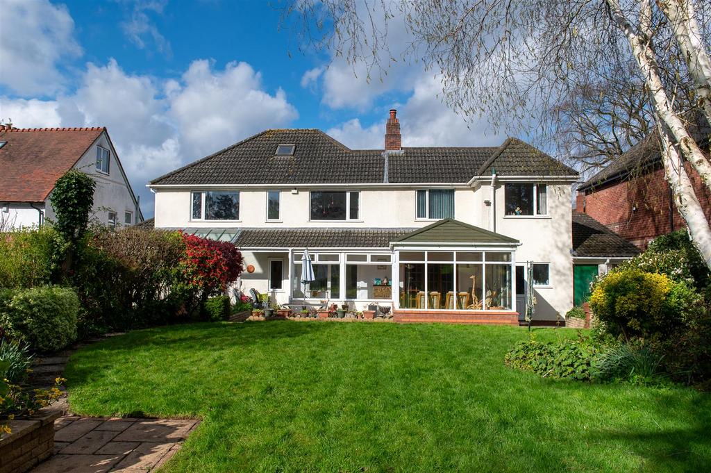 Chawn Hill, Pedmore, Stourbridge 4 bed detached house £650,000