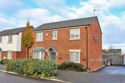 4 bedroom detached house for sale, Mallows Grove, Dudley