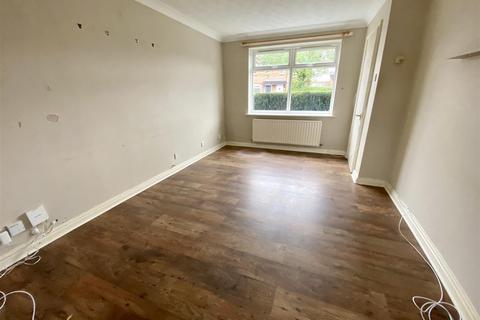 5 Lavender Close, Manchester, M23 9SH