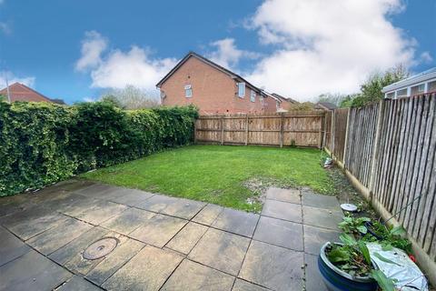 5 Lavender Close, Manchester, M23 9SH
